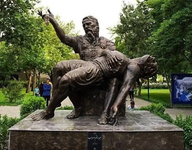 مجسمه های پارک ملت مشهد